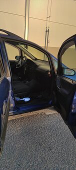OPEL Zafira A 1,6 benzín - 9