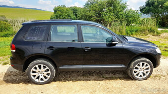 Volkswagen Touareg 3.0 TDI - 9