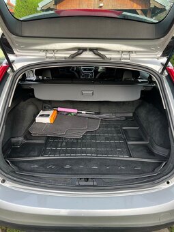 Predám Volvo V60 - 9