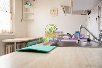 Zariadený 1 izb. byt na Vážskej ulici vo Vrakuni orientovaný - 9