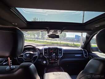 DODGE RAM LARAMIE 5.7 V8 LARAMIE - 9