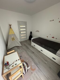 Moderný 3-izbový byt s dvoma balkónmi, vnútorným parkovaním - 9