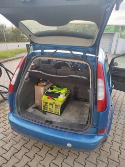 Predám Ford C-max 1,6TDci - 9