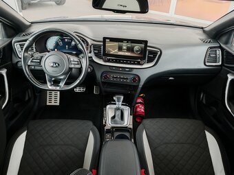Kia Ceed SW 1.6 CRDi 136k GT-Line A/T/ AJ NA SPLÁTKY/ - 9