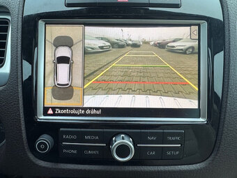 Volkswagen Touareg II 3.0 V6 TDI Premium 4XMOTION - 9