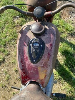 Predam Jawa 250 perák komunista - 9