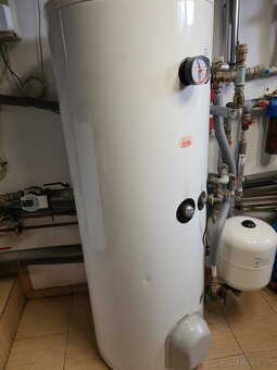 Predám veľký solárny bojler Elíz 300 2s - 9