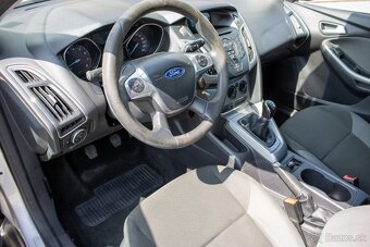 Ford Focus Kombi 1.6 Ti-VCT Trend - 9