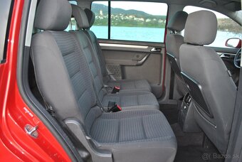 Volkswagen Touran 1.9 TDI DSG 7 miest Ťažné zariadenie - 9