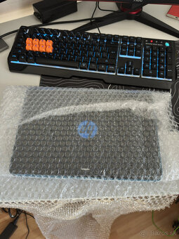 Windows tablet,Notebook 2V1 HP, 3.1ghz/8GB, SSD 256gb, 8h+ - 9