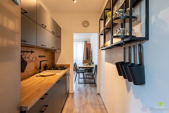 Kompletne zrekonštruovaný 2-izbový byt s lodžiou – Bojnice - 9