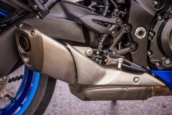 Suzuki gsx-s 1000 gt - 9
