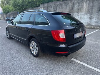 Skoda superb combi 2.0 tdi 103kw 2011 - 9