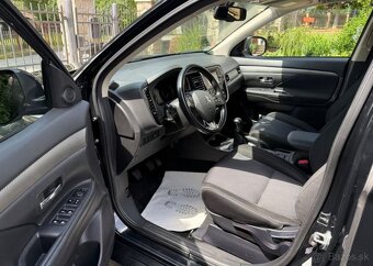 Mitsubishi Outlander 2,0i Pravidelný servis , Tažné benzín - 9