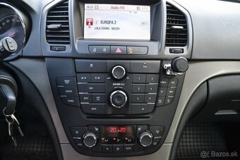 Opel Insignia combi - 9
