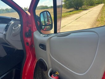 Renault Trafic - 9
