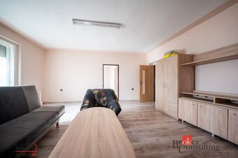 Na predaj rodinný dom so záhradou v obci Radzovce, okres Luč - 9