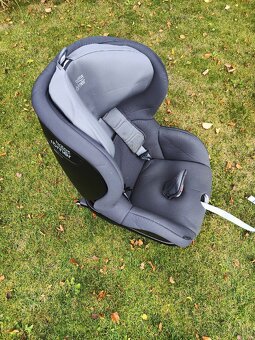 Autosedacka Britax Romer trifix2 i-size BR storm grey - 9