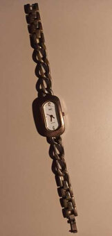 Retro náramkové hodiny - 9