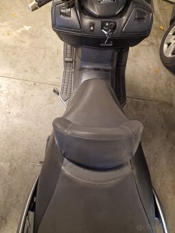 Predam suzuki burgman 650 - 9