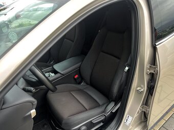 Mazda 3 2.5 e-Skyactiv G140 mHEV Takumi, V záruke,20000km - 9