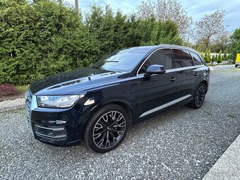 Audi Q7 - 9