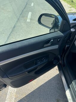 Škoda Octavia Combi 2.0 TDI 125 kW RS DSG - 9