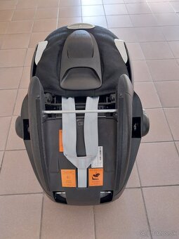 CYBEX Cloud Z i-Size + ISOFIX základňa Base Z - 9