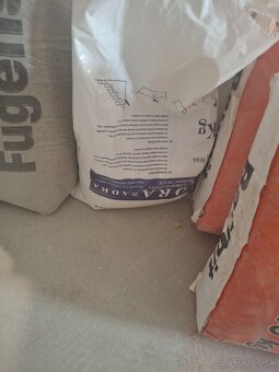 Omietky, cement, stierky - 9