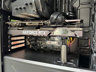 Ryzen 5 5600X\16GB\RTX 3070\SSD\850W Zdroj - 9