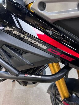 Suzuki V-STROM 1050 DE 2025 - 9