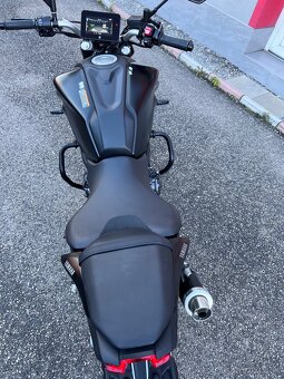 Yamaha MT07 2023 - 9