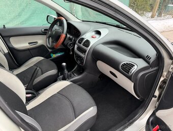 Peugeot 206 1.1 5P - 9