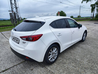 Mazda 3 1.5 Skyactiv -G100 - 9