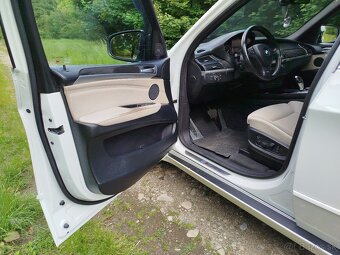 BMW X5 xDrive40d - 9