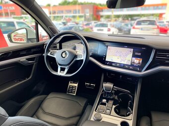 Volkswagen Touareg 3.0TDi 170kW 4Motion AT/8 R-Line - 9
