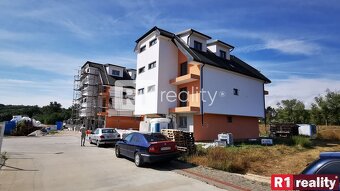 RiverResort Piešťany Banka / Nové bývanie najbližšie k kúpeľ - 9