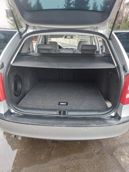 Škoda octavia 2 combi Laurin&Klement 4x4 - 9