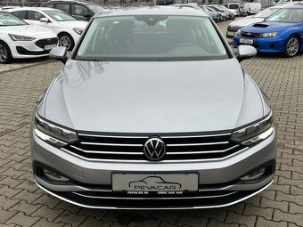 Volkswagen Passat 2.0 TDI Elegance DSG - 9