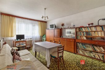 5,5 izbový starší rodinný dom na predaj - Valaská Dubová - R - 9
