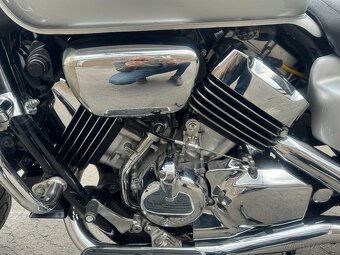 Honda VF 750 C Magna - 9
