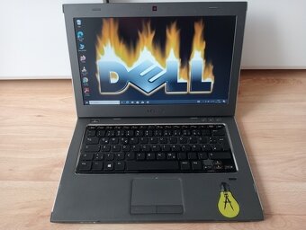 predám Dell Vostro / 6gb ram/ Intel core i3 /120gb ssd disk - 9