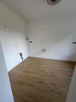 3 izb. byt, JURIGOVO NÁM, po rekonštrukcii - 9