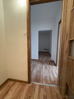 2-izbový byt, po rekonštrukcii Šaľa- centrum. - 9