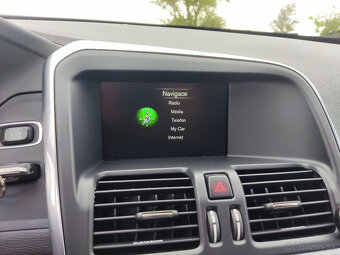 Volvo XC60 2.0 D3 - 9