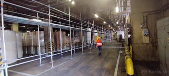 🏗️ Lešenárske služby – montáž a demontáž lešenia - 9