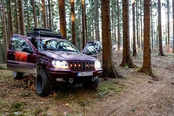 Predám jeep wj 4,7 - 9