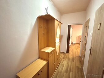 Na predaj zariadený 1izbový byt 40 m2 v N. Zámkoch - 9