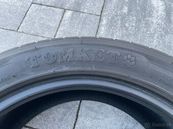 225/50 R17 Tomket letne - 9