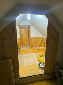 Na predaj rodinný dom / chalupa - Mikušovce - 9